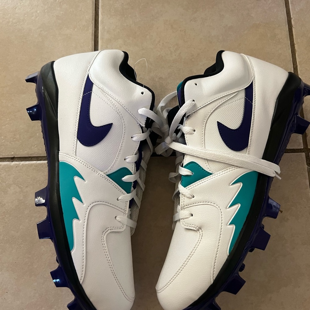 Nike Air Jordan Stadium 90 Football Cleat White Grape Ice HQ0210 105 Men Sz 15